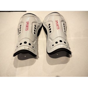 Child's Soccer Shin Pads White 5-7 years Approx | Shin Pads, Knee/Elbow Pads